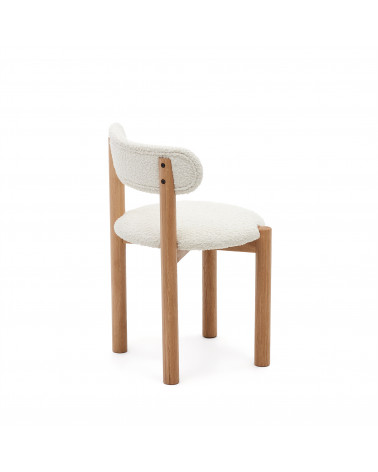 Nebai chair in white fleece and solid oak wood structure with natural finish