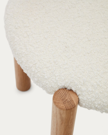 Nebai chair in white fleece and solid oak wood structure with natural finish
