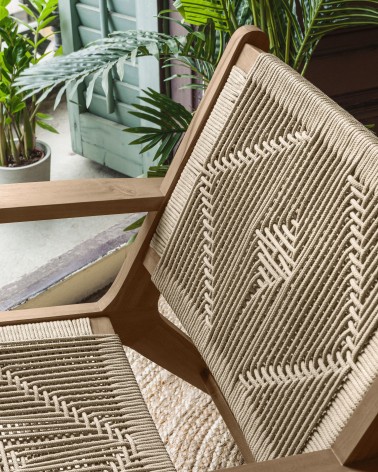 Geralda acacia wood armchair with dark finish FSC 100%