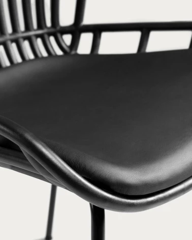 Surpik black chair