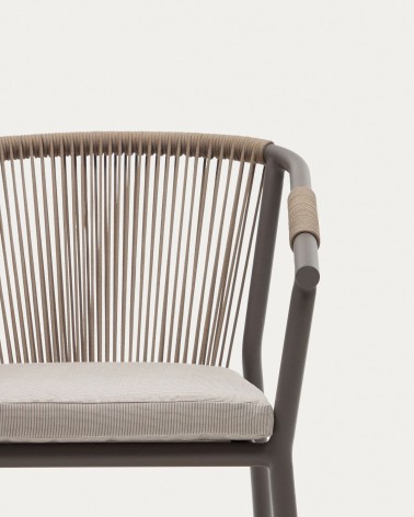 Xelida stackable garden chair in aluminium and brown cord