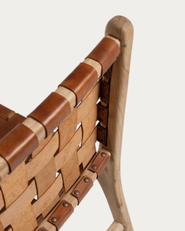 Calixta chair in leather and solid teak